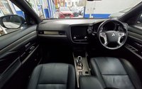 USED 2020 20 MITSUBISHI OUTLANDER 2.4 PHEV DYNAMIC SAFETY 5d 222 BHP 4WD APP SAT NAV LEATHER HEATED SEATS REAR VIEW CAMERA PARKING SENSORS 1 OWNER MITSUBISHI WARRANTY TILL MARCH 2025