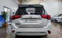 USED 2020 20 MITSUBISHI OUTLANDER 2.4 PHEV DYNAMIC SAFETY 5d 222 BHP 4WD APP SAT NAV LEATHER HEATED SEATS REAR VIEW CAMERA PARKING SENSORS 1 OWNER MITSUBISHI WARRANTY TILL MARCH 2025