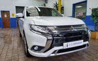 USED 2020 20 MITSUBISHI OUTLANDER 2.4 PHEV DYNAMIC SAFETY 5d 222 BHP 4WD APP SAT NAV LEATHER HEATED SEATS REAR VIEW CAMERA PARKING SENSORS 1 OWNER MITSUBISHI WARRANTY TILL MARCH 2025