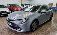 USED 2020 70 TOYOTA COROLLA 1.8 DESIGN 5d 121 BHP SAT NAV CAMERA HEATED SEATS GENUINE LOW MILES 1 OWNER TPYOTA WARRANTY TILL SEPT 2030