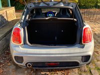 USED 2018 68 MINI HATCH COOPER 1.5 COOPER 3d 134 BHP STUNNING  'HUGE SPEC' 2018/68reg MINI JOHN COOPER WORKS SPORT PACK EDITION - 3DR - COST NEW IN EXCESS OF &pound;35K - 1 OWNER - FULL SERVICE HISTORY - ONLY 25,135 MILES FROM BRAND NEW