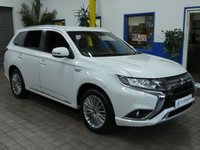 USED 2020 20 MITSUBISHI OUTLANDER 2.4 PHEV DYNAMIC 5d 222 BHP 4WD APP SAT NAV LEATHER HEATED SEATS REAR VIEW CAMERA 1 OWNER MITSUBISHI WARRANTY TILL MARCH 2025