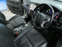USED 2020 20 MITSUBISHI OUTLANDER 2.4 PHEV DYNAMIC 5d 222 BHP 4WD APP SAT NAV LEATHER HEATED SEATS REAR VIEW CAMERA 1 OWNER MITSUBISHI WARRANTY TILL MARCH 2025