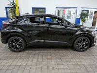 USED 2019 68 TOYOTA CHR 1.8 EXCEL 5d 122 BHP SAT NAV LEATHER HEATED SEATS REAR VIEW CAMERA PARKING SENSORS 1 OWNER SERVICE HISTORY 10 YR TOYOTA WARRANTY TILL FEB 2029