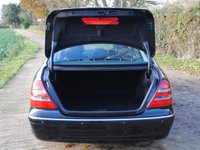 USED 2005 55 MERCEDES-BENZ E-CLASS 2.7 E270 CDI ELEGANCE 4d 177 BHP www.suffolkcarcentre.co.uk - Located at Ilketshall