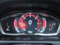 USED 2015 15 VOLVO XC60 2.4 D4 SE LUX NAV AWD 5d 178 BHP www.suffolkcarcentre.co.uk - Located at Ilketshall