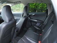 USED 2015 15 VOLVO XC60 2.4 D4 SE LUX NAV AWD 5d 178 BHP www.suffolkcarcentre.co.uk - Located at Ilketshall