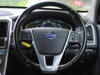 USED 2015 15 VOLVO XC60 2.4 D4 SE LUX NAV AWD 5d 178 BHP www.suffolkcarcentre.co.uk - Located at Ilketshall