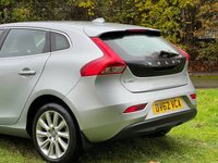 USED 2012 62 VOLVO V40 1.6 D2 SE LUX NAV 5d 113 BHP 