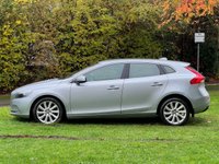 USED 2012 62 VOLVO V40 1.6 D2 SE LUX NAV 5d 113 BHP 