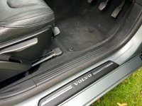USED 2012 62 VOLVO V40 1.6 D2 SE LUX NAV 5d 113 BHP 