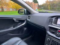 USED 2012 62 VOLVO V40 1.6 D2 SE LUX NAV 5d 113 BHP 