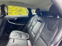 USED 2012 62 VOLVO V40 1.6 D2 SE LUX NAV 5d 113 BHP 