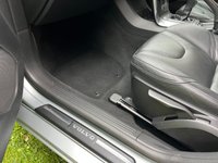 USED 2012 62 VOLVO V40 1.6 D2 SE LUX NAV 5d 113 BHP 