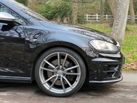 USED 2015 65 VOLKSWAGEN GOLF 2.0 R 5d 298 BHP 