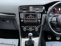USED 2015 65 VOLKSWAGEN GOLF 2.0 R 5d 298 BHP 