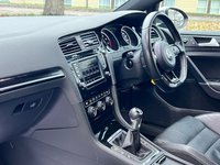 USED 2015 65 VOLKSWAGEN GOLF 2.0 R 5d 298 BHP 