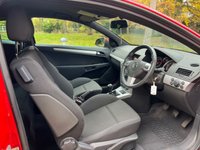 USED 2010 60 VAUXHALL ASTRA 1.8 SRI XP 3d 138 BHP 