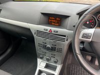 USED 2010 60 VAUXHALL ASTRA 1.8 SRI XP 3d 138 BHP 