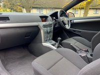 USED 2010 60 VAUXHALL ASTRA 1.8 SRI XP 3d 138 BHP 