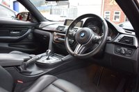 USED 2018 Y BMW M4 3.0 M4 COMPETITION 2d 444 BHP FULL CARBON KIT / HUD / H&K