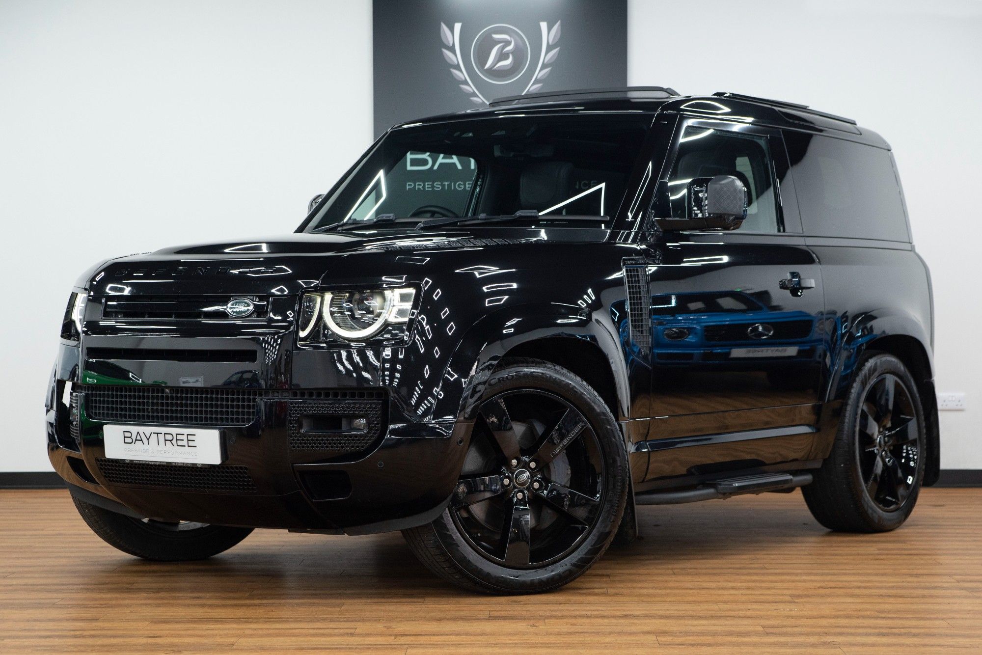USED 2021 21 LAND ROVER DEFENDER 3.0 HSE MHEV 3d 246 BHP 