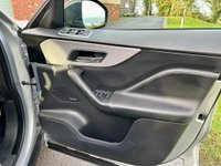 USED 2018 68 JAGUAR F-PACE 2.0d (240) R-Sport 5dr AWD Automatic Euro 6 (Panoramic Sunroof, Meridian Sound System, Heated Windscreen, Satellite Navigation, Rear View Camera) NATIONWIDE DELIVERY - RESERVE ONLINE TODAY
