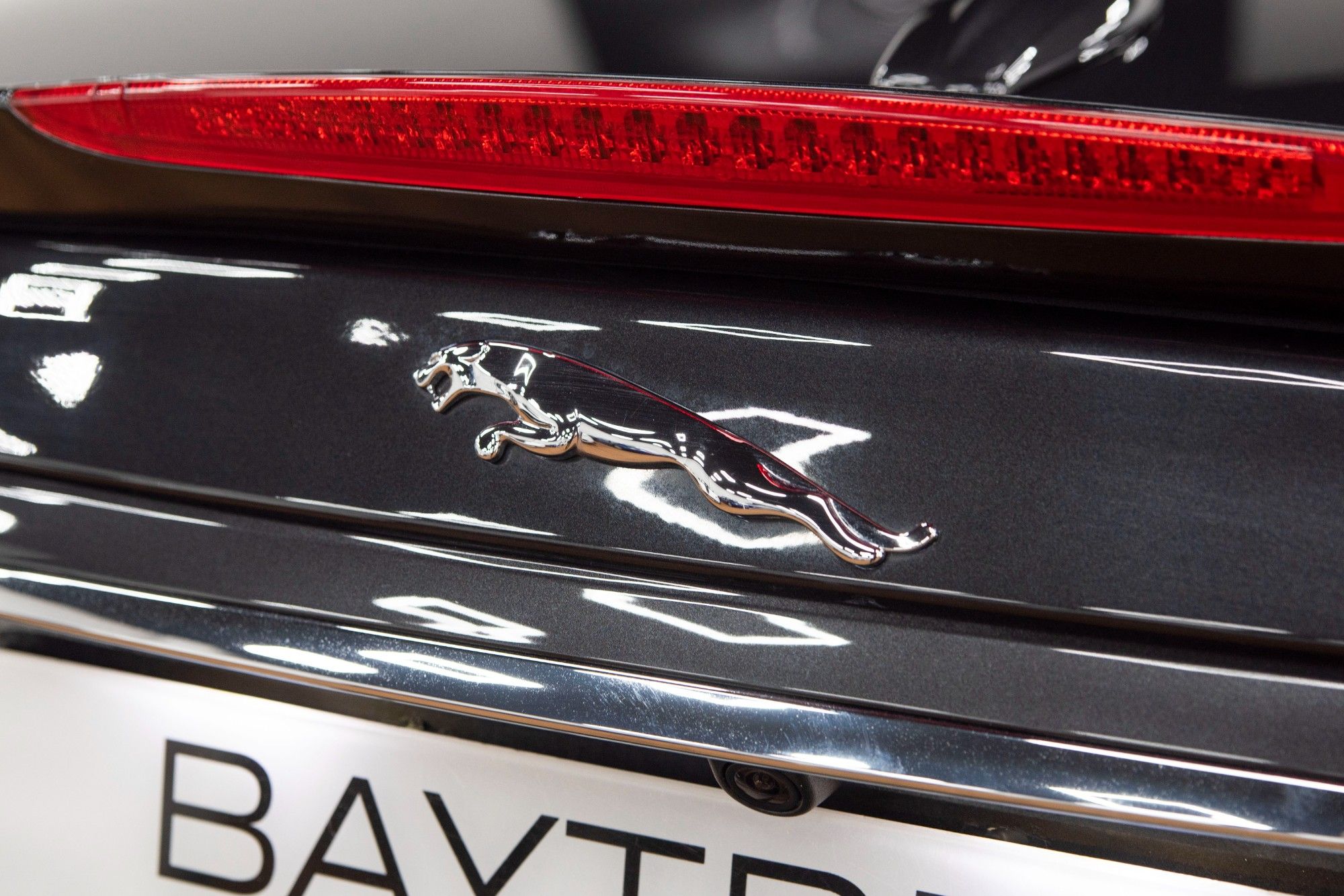 USED 2014 14 JAGUAR XK 5.0 SIGNATURE 