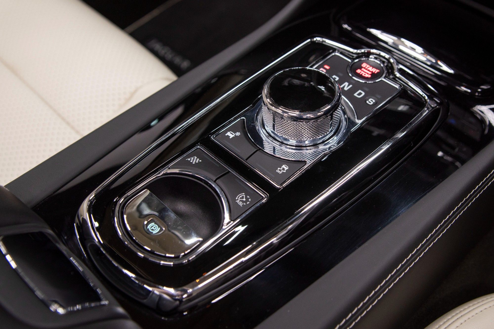 USED 2014 14 JAGUAR XK 5.0 SIGNATURE 