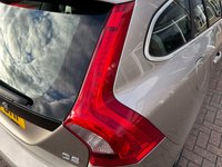 USED 2013 63 VOLVO V60 1.6 D2 SE NAV 5d 113 BHP SATELITTE NAVIGATION - BLUETOOTH HANDSFREE - DAB RADIO - USB INTERFACE - CLIMATE CONTROL - REAR PARKING SENSORS