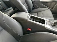 USED 2013 63 VOLVO V60 1.6 D2 SE NAV 5d 113 BHP SATELITTE NAVIGATION - BLUETOOTH HANDSFREE - DAB RADIO - USB INTERFACE - CLIMATE CONTROL - REAR PARKING SENSORS