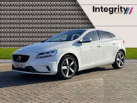 USED 2018 18 VOLVO V40 2.0 T3 R-DESIGN NAV PLUS 5d 150 BHP SATELLITE NAVIGATION - BLUETOOTH HANDSFREE - DAB RADIO - 17&rdquo; IXION ALLOY WHEELS - REAR PARKING CAMERA - REAR PARK ASSIST - CRUISE CONTROL