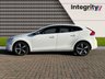 USED 2018 18 VOLVO V40 2.0 T3 R-DESIGN NAV PLUS 5d 150 BHP SATELLITE NAVIGATION - BLUETOOTH HANDSFREE - DAB RADIO - 17&rdquo; IXION ALLOY WHEELS - REAR PARKING CAMERA - REAR PARK ASSIST - CRUISE CONTROL