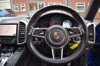 USED 2017 17 PORSCHE CAYENNE 4.1 D V8 S TIPTRONIC S 5d 379 BHP PAN ROOF / BOSE / ACC / PDLS