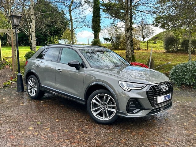 2023 23 Audi Q3 1.5L TFSI S LINE BLACK EDITION MHEV 5d 148 BHP