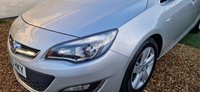 USED 2015 65 VAUXHALL ASTRA 2.0 SRI CDTI S/S 5d 163 BHP 