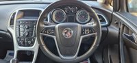 USED 2015 65 VAUXHALL ASTRA 2.0 SRI CDTI S/S 5d 163 BHP 
