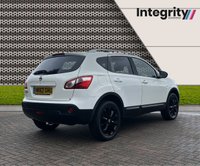 USED 2013 62 NISSAN QASHQAI 1.6 TEKNA 5d 117 BHP LOW MILES WITH TOP SPEC !!