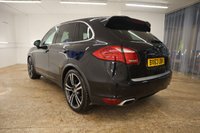 USED 2013 63 PORSCHE CAYENNE 3.0 D V6 TIPTRONIC 5d 245 BHP GREAT PRESTIGE MAKE AND MODEL CAR AT A FANTASTIC PRICE