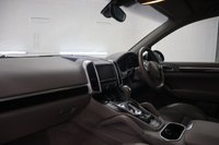 USED 2013 63 PORSCHE CAYENNE 3.0 D V6 TIPTRONIC 5d 245 BHP GREAT PRESTIGE MAKE AND MODEL CAR AT A FANTASTIC PRICE