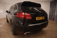 USED 2013 63 PORSCHE CAYENNE 3.0 D V6 TIPTRONIC 5d 245 BHP GREAT PRESTIGE MAKE AND MODEL CAR AT A FANTASTIC PRICE