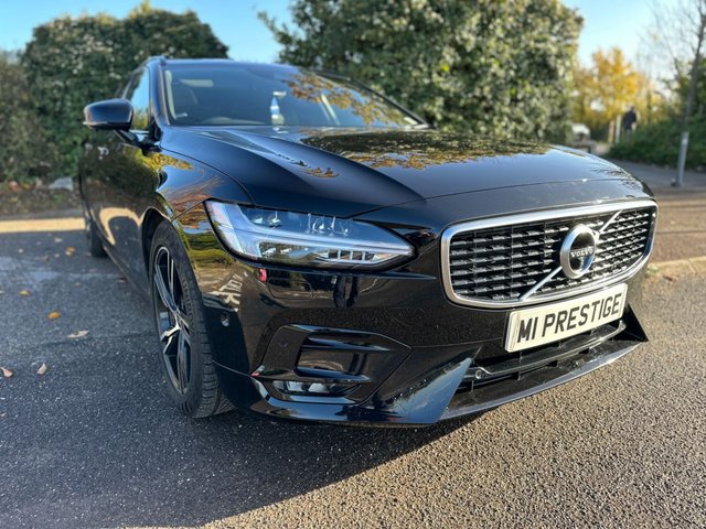 2020 20 Volvo V90 2.0 D5 R-DESIGN PLUS AWD 5d 231 BHP