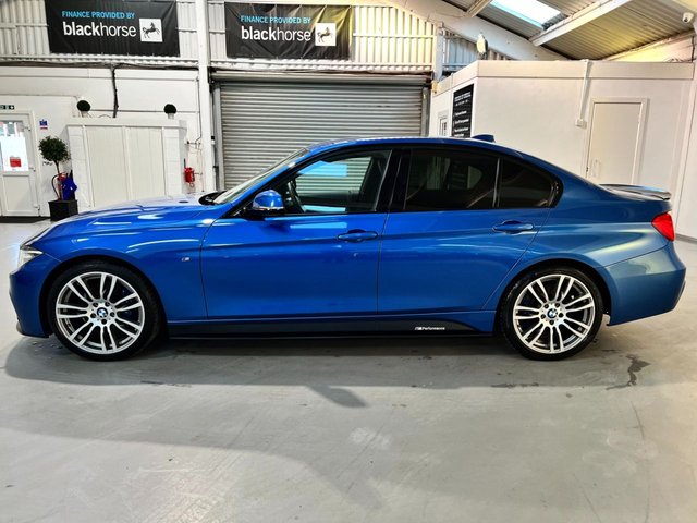 View our BMW 3 SERIES