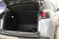 USED 2019 69 PEUGEOT 3008 1.2 PURETECH S/S ALLURE 5d 129 BHP Stunning condition, 3 services completed and 1 previous owner
