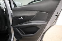 USED 2019 69 PEUGEOT 3008 1.2 PURETECH S/S ALLURE 5d 129 BHP Stunning condition, 3 services completed and 1 previous owner