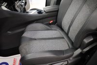 USED 2019 69 PEUGEOT 3008 1.2 PURETECH S/S ALLURE 5d 129 BHP Stunning condition, 3 services completed and 1 previous owner