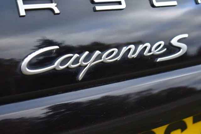 2010 PORSCHE CAYENNE 3.0h V6 S SUV 5dr Petrol Hybrid TiptronicS 4WD Euro 5 (s/s) (380 ps) - Photo 10