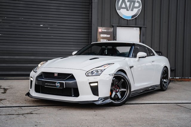 2017 66 Nissan GT-R RECARO EDITION STAGE 4.25