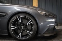 USED 2018 18 ASTON MARTIN VANQUISH 5.9 V12 S 2d 596 BHP RARE 2018 VANQUISH S ULTIMATE COUPE - FULL ASTON HISTORY - AMAZING SPEC - SIMPLY STUNNING