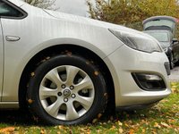 USED 2014 63 VAUXHALL ASTRA 1.7 DESIGN CDTI ECOFLEX S/S 5d 110 BHP 